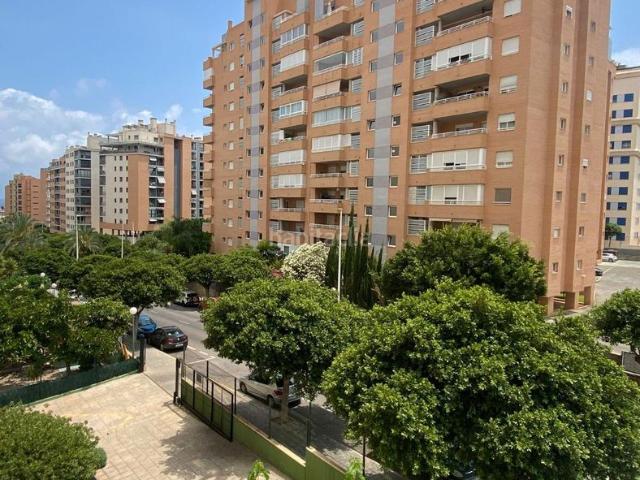 Piso en venta en Vila Joiosa la, Cala Alta Veramar. Amplio piso de 2 dorm. en la cala de Villajoyosa. Pisos Vila Joiosa.