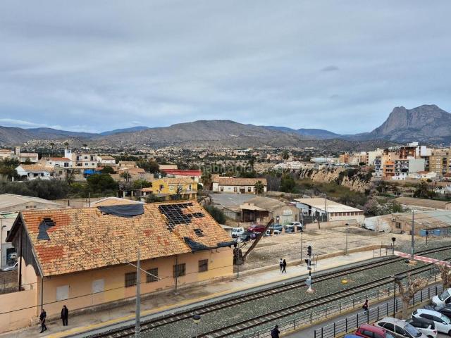 Piso en venta en Vila Joiosa la, Centro Urbano. FABULOSO PISO EN VILLAJOYOSA DE 3 DORM Y 2 BAÑOS, CON ASCENSOR EN ÚLTIMA PLANATA CON VISTAS AMPLIAS!. Pisos Vila Joiosa.