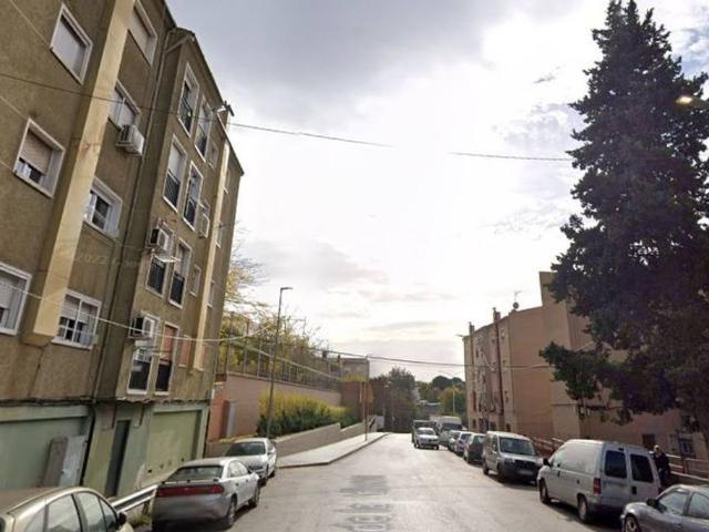 Piso en Venta en Vila roja
