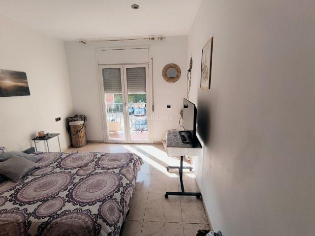 Piso en venta en Vilablareix. Ampli i lluminós pis de 100 m² a Vilablareix. Pisos.