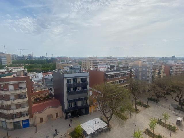 Piso en venta en Viladecans, Centre. Pisos.