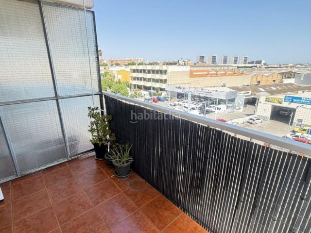 Piso en venta en Viladecans, Centre. ¡ ZONA CASCO ANTIGUO AVDA. GENERALITAT DE 4 HAB. +BALCÓN+TOTALMENTE EXTERIOR!. Pisos.
