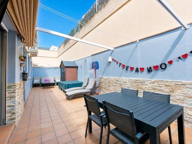 Piso en venta en Viladecans, Barri sales