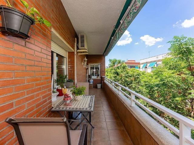 Piso en venta en Viladecans, de 105 m² 4 habitaciones por 350.000
