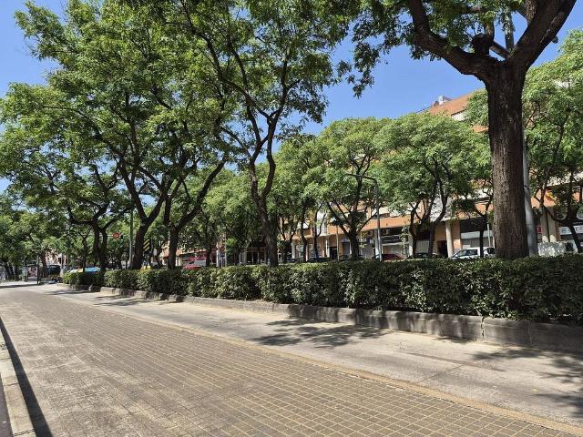 Piso en venta en Viladecans, de 50 m² 3 habitaciones por 279.000
