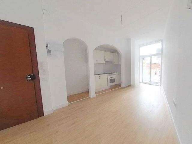 Piso en venta en Viladecans, de 54 m² 2 habitaciones por 161.500