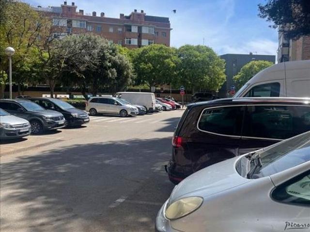 Piso en venta en Viladecans, de 76 m² 3 habitaciones por 136.000