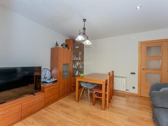 Piso en venta en Viladecans, La Roureda. Piso Reformado en el Corazón de Viladecans. Pisos.