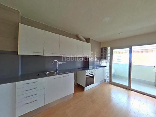 Piso en venta en Viladecans, Torrent Ballester. Piso en venta en avda Antoni Gaudi. Pisos.