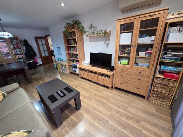 Piso en venta en Vilafranca del Penedès, Centre Vila. Amplio piso de 105 m² en el centro de Vilafranca del Penedès Ubicación inmejorable. Pisos Vilafranca del.