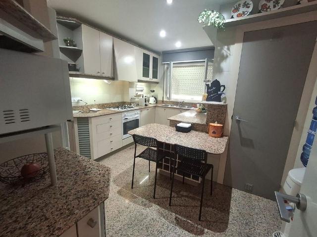 Piso en venta en Vilafranca del Penedès, de 116 m² 4 habitaciones por 218.000