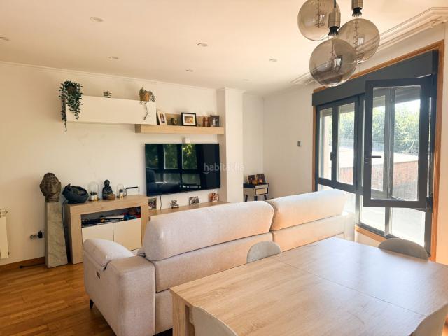 Piso en venta en Vilagarcía de Arousa, Arealonga. PISO DE LUJO CON TERRAZA PRÓXIMO AL CENTRO DE VILAGARCÍA. Pisos Vilagarcía de.