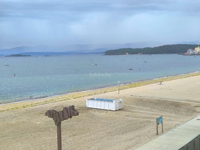 Piso en venta en Vilagarcía de Arousa, Vilagarcía. PISO A PIE DE PLAYA CON IMPRESIONANTES VISTAS A LA RIA. Pisos Vilagarcía de.