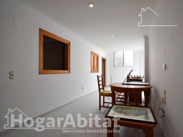 Piso en venta en Vilallonga Villalonga. CENTRO DE VILLALONGA! BAJO AMPLIO, IMPECABLE Y TOTALMENTE REFORMADO. Pisos Vilallonga.
