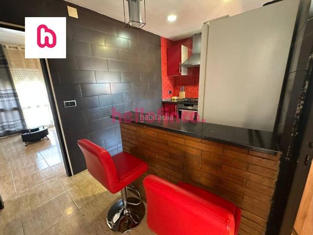 Piso en venta en Vilanova del Camí. Piso exterior de 3 habitaciones con balcón y terraza en Vilanova del Camí. Pisos Vilanova del.