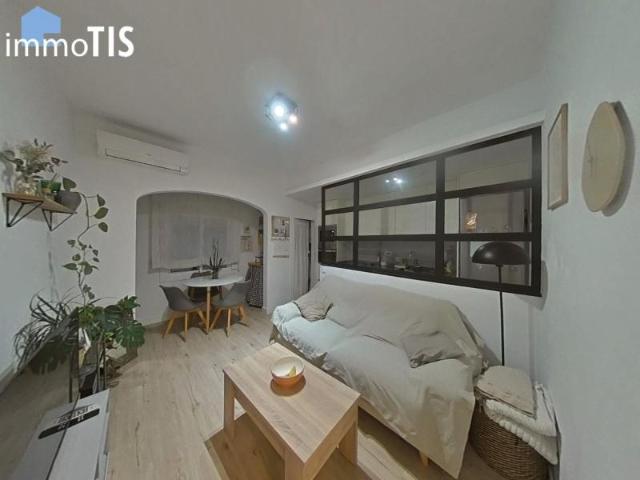 Piso en venta en Vilanova i la Geltrú, Casc Antic