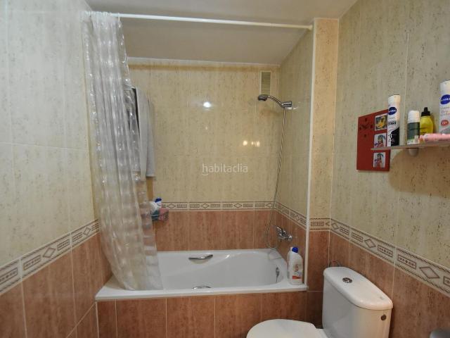 Piso en venta en Vilanova i la Geltrú, Centrevila Costa Dorada. Luz natural todo el día, 4 habitaciones y parking en La Fisa la calidad de vida que buscas. Pisos Vilanova i la.