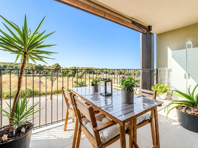 Piso en venta en Vilanova i La Geltrú, de 69 m² 3 habitaciones por 345.000