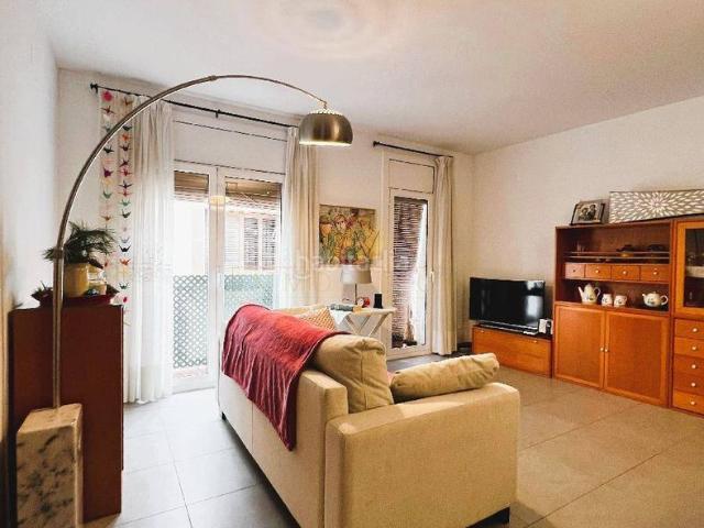 Piso en venta en Vilanova i la Geltrú, La Geltrú Sant Jordi Costa Dorada. AMPLIO, LUMINOSO Y ESQUINERO. Pisos Vilanova i la.
