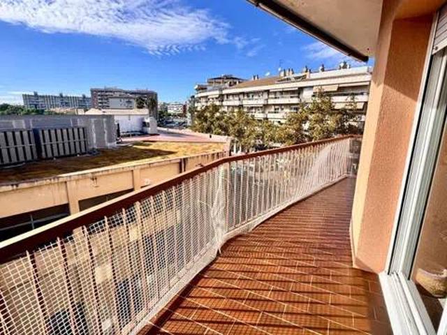 Piso en Venta en Vilanova i la Geltrú