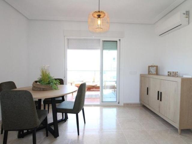 Piso en Venta en Villajoyosa, Alicante