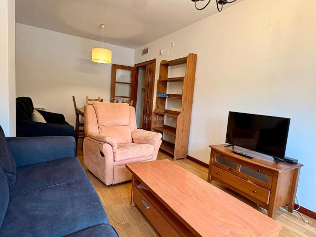 Piso en venta en Villanueva de la Cañada, Villanueva de la Cañada. PISO DE DOS DORMITORIOS Y DOS BAÑOS LISTO PARA ENTRAR. Pisos Villanueva de la.