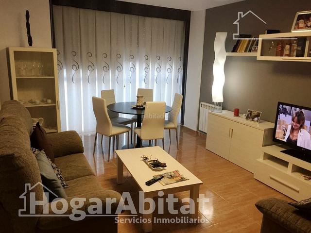 Piso en venta en Villarejo de Fuentes. A ESTRENAR! EXTERIOR Y AMPLIO CON ASCENSOR JUNTO AL AYUNTAMIENTO. Pisos Villarejo de.