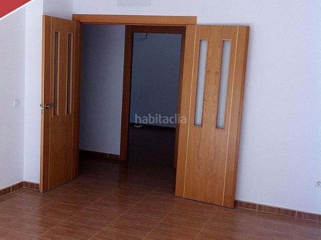Piso en venta en Villarejo de Fuentes. A ESTRENAR! EXTERIOR Y ESQUINERO CON ASCENSOR. Pisos Villarejo de.