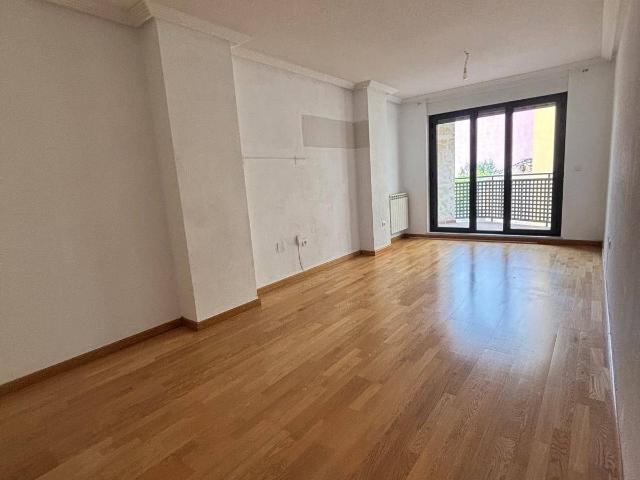 Piso en Venta en Villares de la Reina
