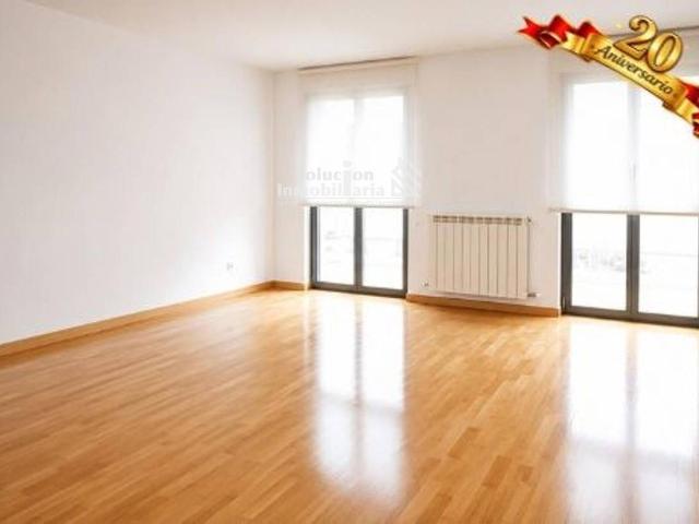 Piso en Venta en Villares de la Reina