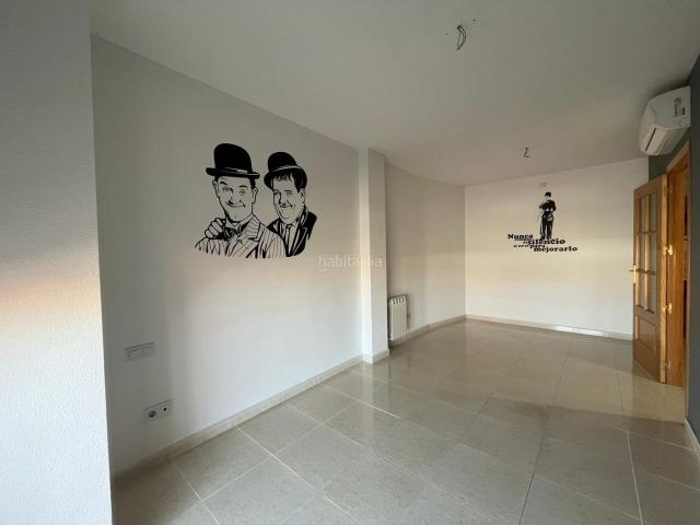 Piso en venta en Villarrubia de los Ojos. FANTASTICO PISO DE 3 DORMITORIOS EN CALLE EMPEDRADA VILLARRUBIA DE LOS OJOS. Pisos Villarrubia de los.