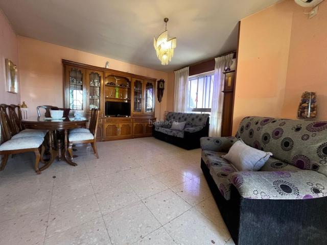 Piso en venta en Villarrubia de los Ojos. FANTASTICO PISO HACIENDO ESQUINA EN AVENIDA CRISTO REY VILLARRUBIA DE LOS OJOS. Pisos Villarrubia de los.