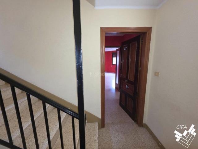 Piso en venta en Villarreal Vila real, Madrigal. Piso en venta en Vilareal con 4 habitaciones y cocina independiente. Pisos Villarreal Vila.
