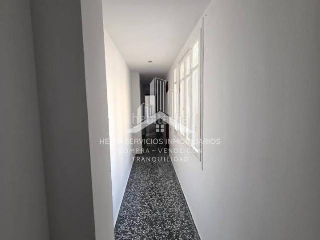 Apartamento en venta en Villarreal Vila real, Piscinas. Venta de un piso amplio con ascensor en Vilareal. Apartamentos Villarreal Vila.