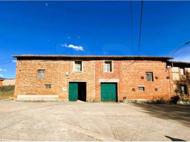 Piso en Venta en Villaturiel