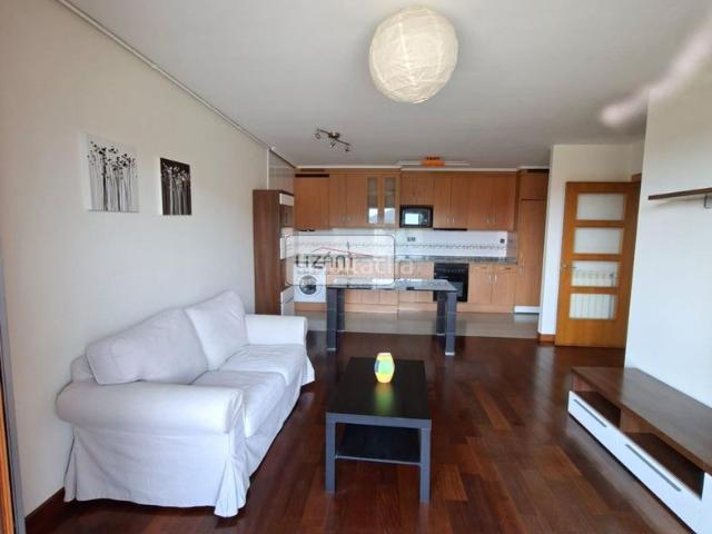 Piso en venta en Villaviciosa, Villaviciosa Amandi. PISO PERFECTO EN VENTA VILLAVICIOSA ASTURIAS CON GARAJE Y TERRAZA. Pisos.