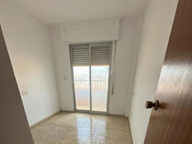 Piso en venta en Villena, La Morenica. Pisos.