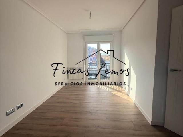 Piso en venta en Vimianzo. Pisos.