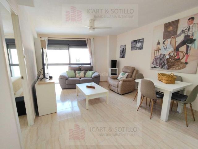 Piso en venta en Vinaròs, Casco Urbano. Oportunidad única en el centro de Vinaròs listo para entrar a vivir 160.000. Pisos.