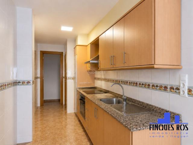 Piso en venta en Vinaròs, Casco Urbano. FANTASTICO PISO EN EL CENTRO. Pisos.