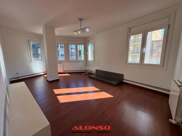 Piso en venta en Vinaròs, Casco Urbano. PISO EN PLENO CENTRO. Pisos.