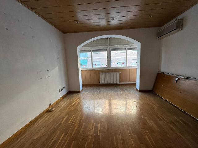Piso en Venta en Vinyets Molí Vell