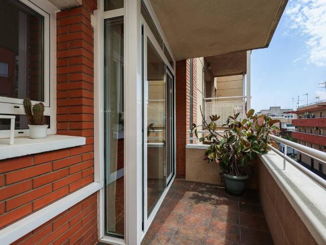 Piso en Venta en Vinyets Molí Vell