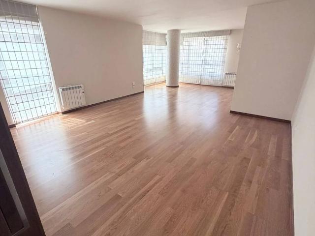 Piso en Venta en Vistalegre