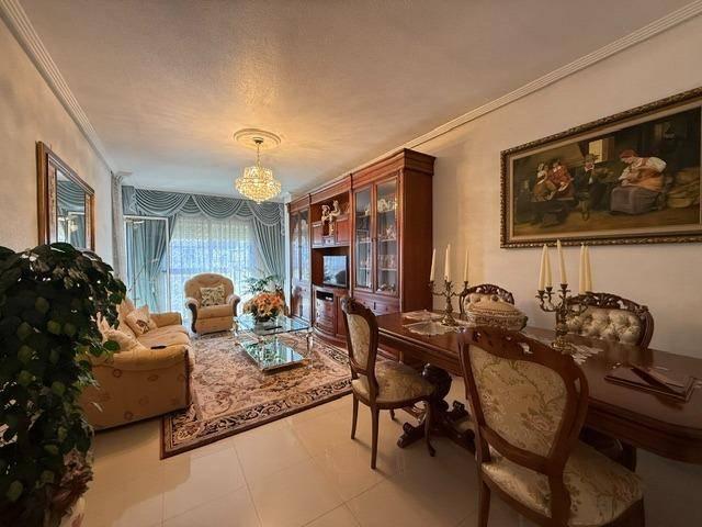 Piso en Venta en Vistalegre