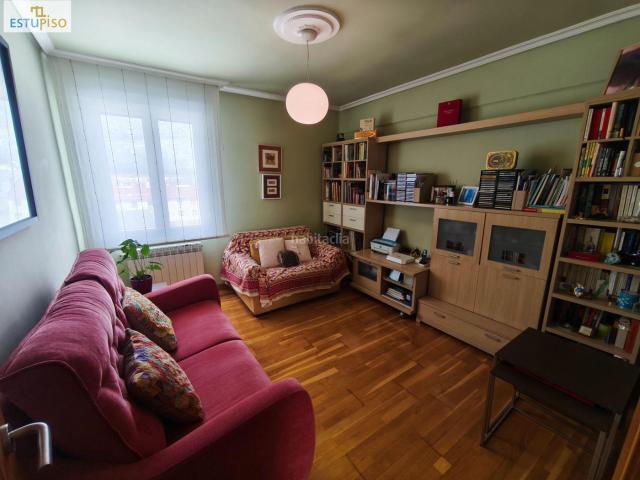 Piso en venta en Vitoria Gasteiz, El Anglo. COQUETO APARTAMENTO C Libertad 65m2 Amueblado Cocina Salón Habitación Baño ducha Ascensor. Pisos Vitoria.