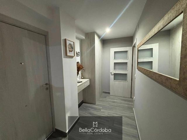 Piso en Venta en Viñuela Rescatado
