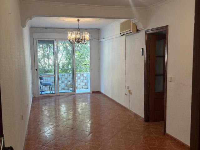 Piso en Venta en Viñuela Rescatado