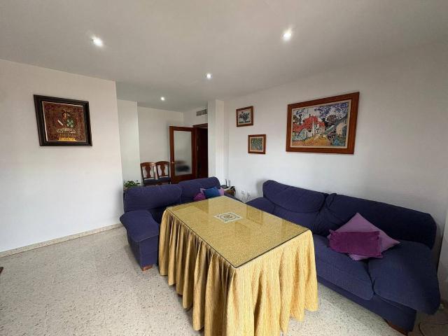 Piso en Venta en Viñuela Rescatado