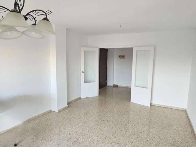 Piso en Venta en Viña Málaga